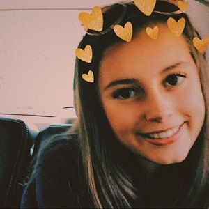 Meet your Posher, Lily